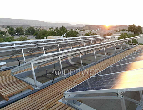 Panneau solaire à toit plat de 100 KW au Moyen-Orient