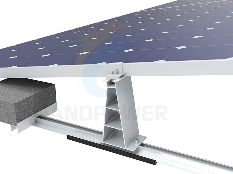 Nouveau montage solaire sur toit plat